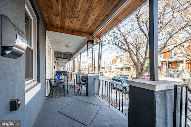 view of patio / terrace with covered porch