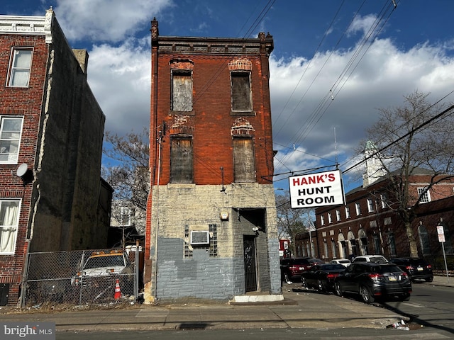 view of building exterior