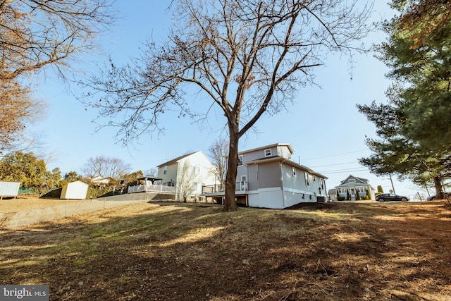 view of home's exterior