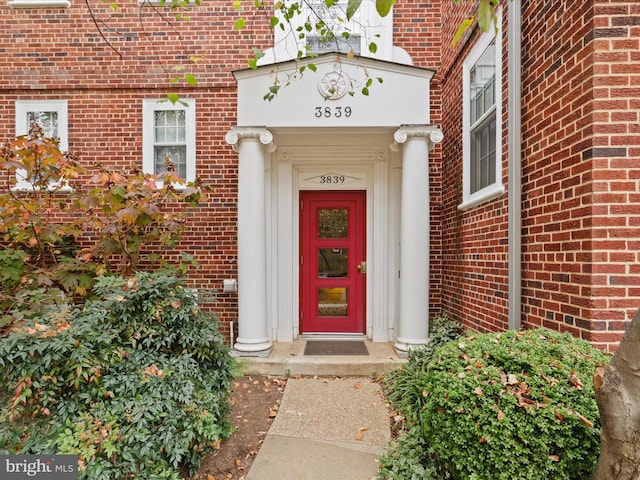 view of entrance to property