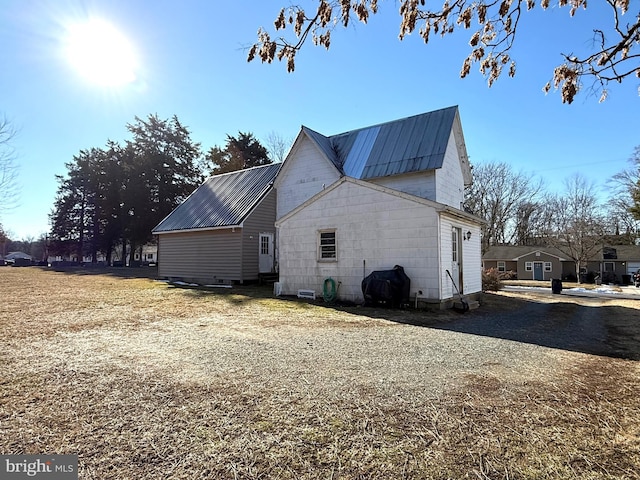 view of side of home