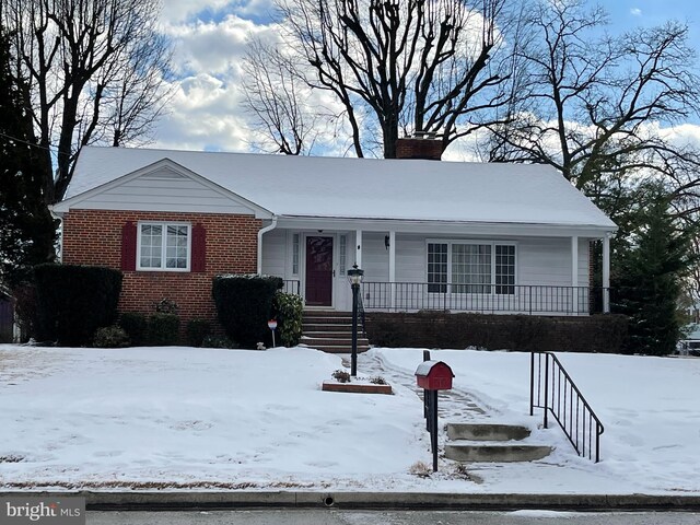 view of front of house