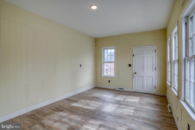 foyer entrance featuring light hardwood / wood-style floors