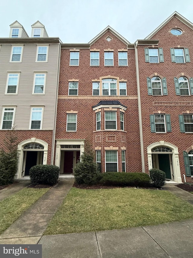 view of building exterior