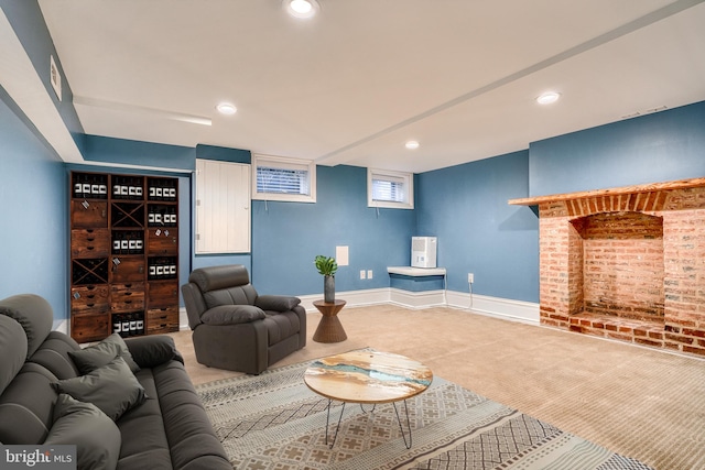 living room with carpet