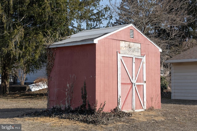 view of outdoor structure