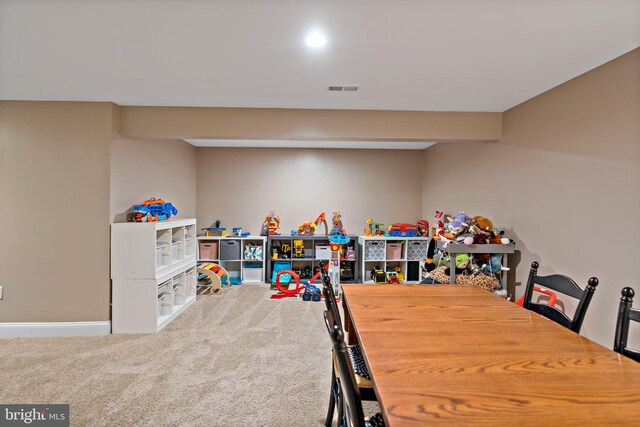 playroom with carpet