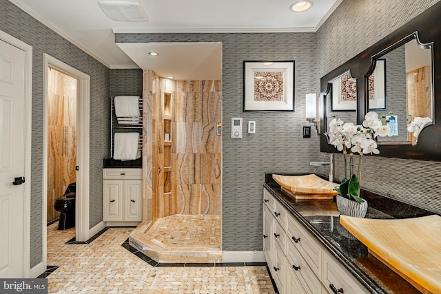 19 Longwood Ln, Newark, DE 19711 - full bathroom featuring visible vents, ornamental molding, baseboards, wallpapered walls, and a tile shower