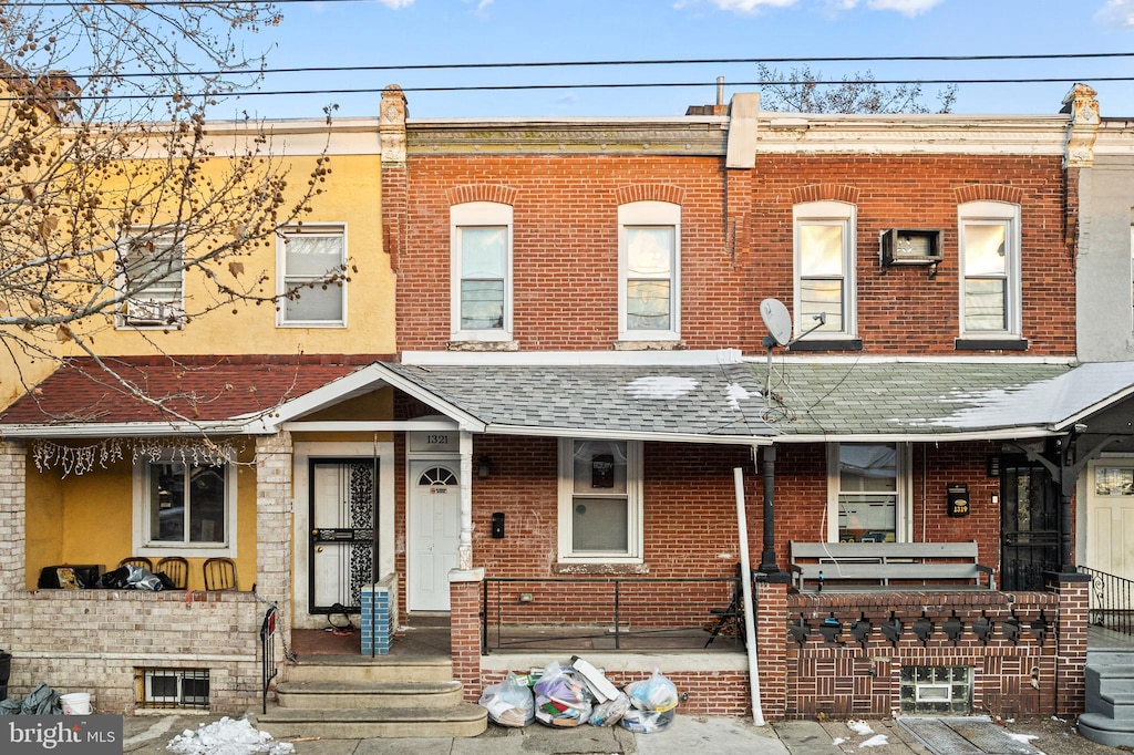 view of townhome / multi-family property