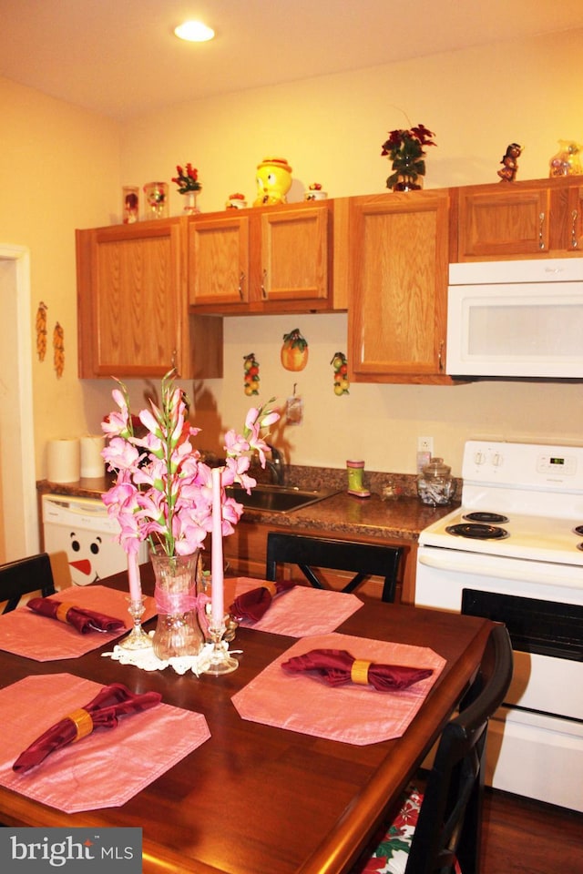 kitchen featuring white appliances