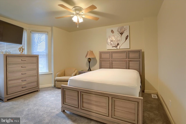 bedroom featuring carpet and ceiling fan