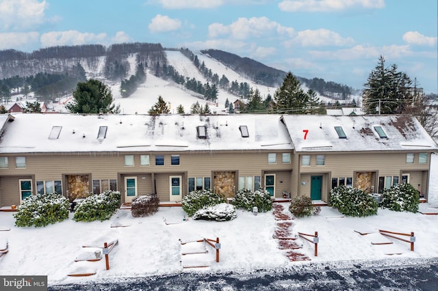 exterior space with a mountain view