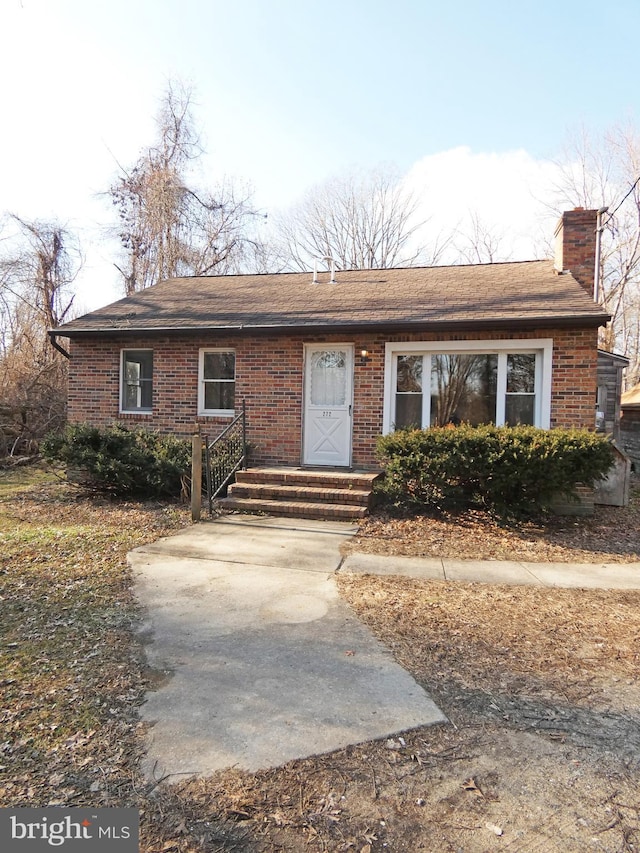 view of front of property