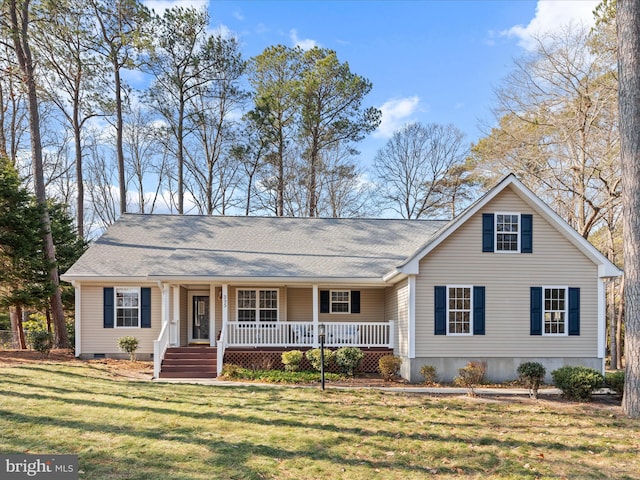 view of front of home featuring covered porch and a front lawn