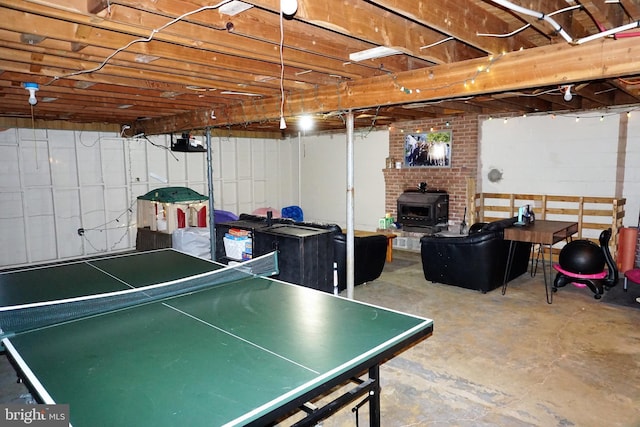 game room with concrete floors