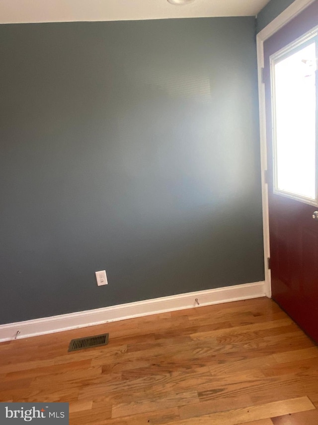 empty room featuring light hardwood / wood-style flooring