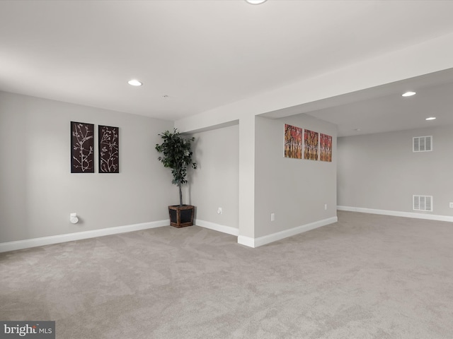 view of carpeted spare room