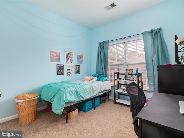 bedroom featuring carpet floors