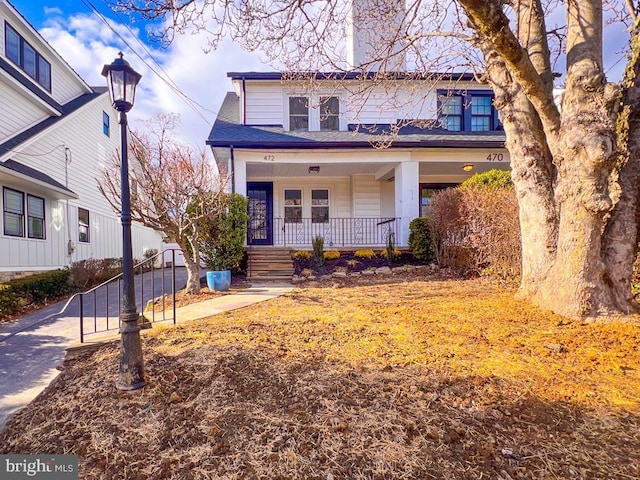 view of front of house featuring a porch