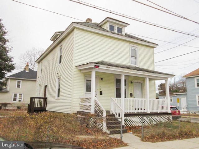 view of front facade with a porch