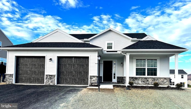 view of front facade with a garage