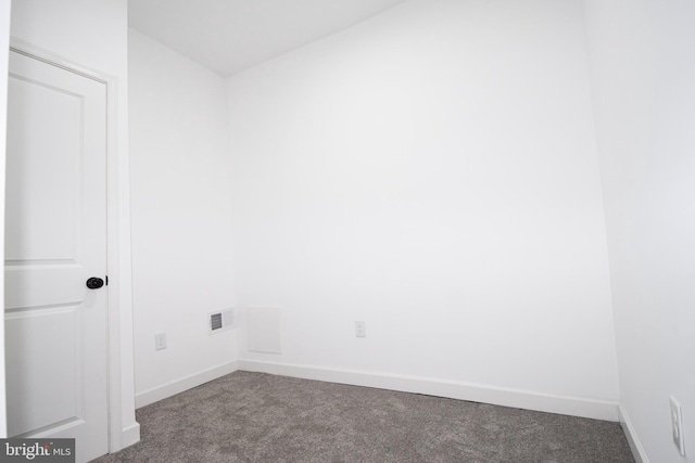 spare room with carpet flooring