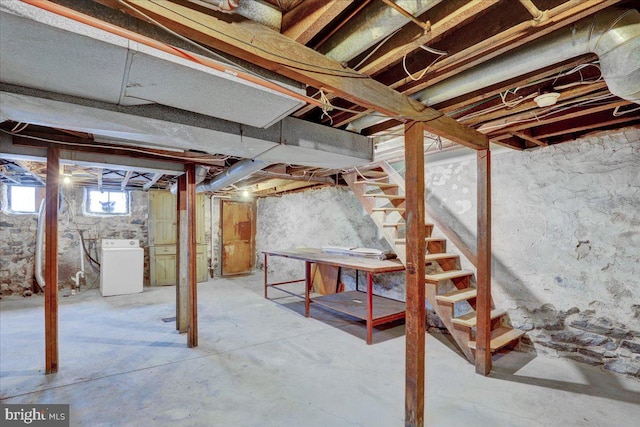 basement featuring washer / clothes dryer