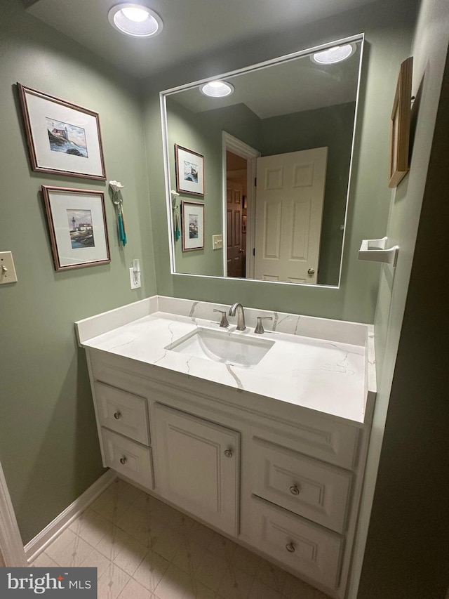 bathroom with vanity