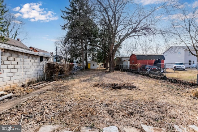 view of yard featuring fence