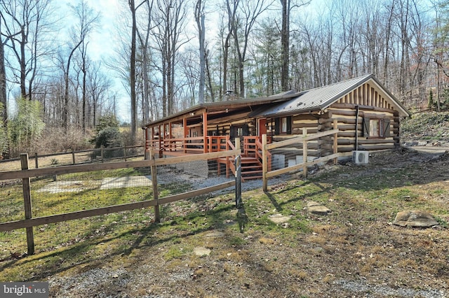 view of outdoor structure with an outdoor structure and an exterior structure