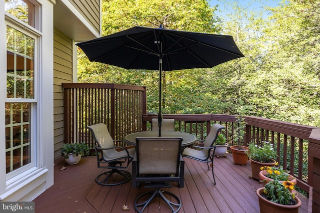 view of wooden deck