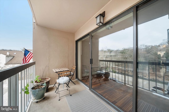 balcony with a sunroom