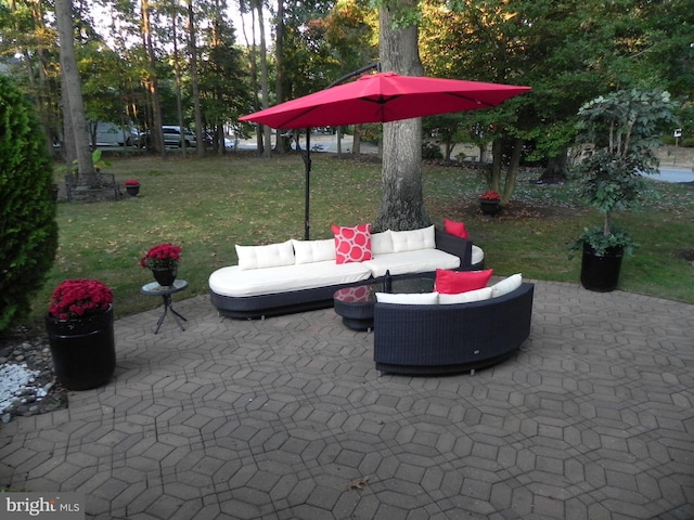 view of patio with an outdoor hangout area