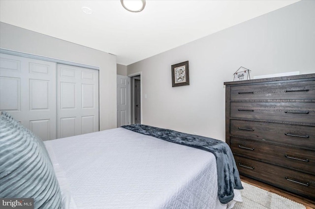 bedroom with a closet