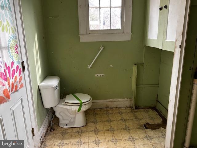 bathroom with toilet