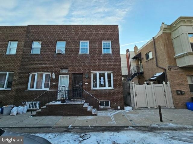 view of townhome / multi-family property