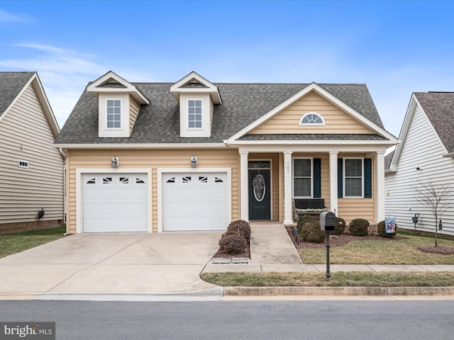 view of front facade with a garage