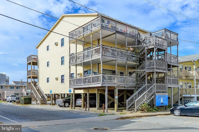 view of building exterior