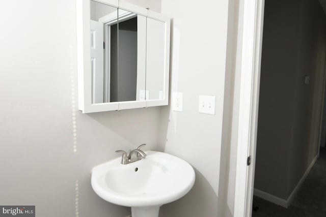 bathroom with sink