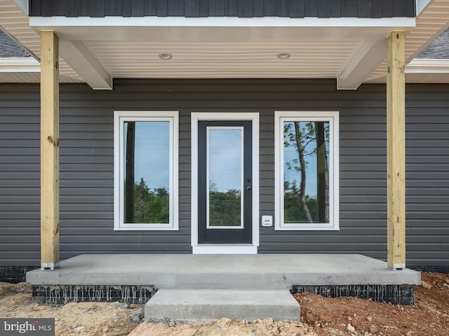 view of property entrance