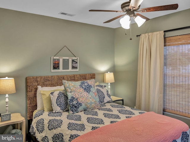 bedroom featuring ceiling fan