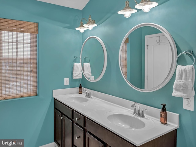 bathroom with vanity