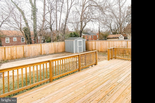 5006 Edgewood Rd, College Park, MD 20740 - deck featuring a storage shed