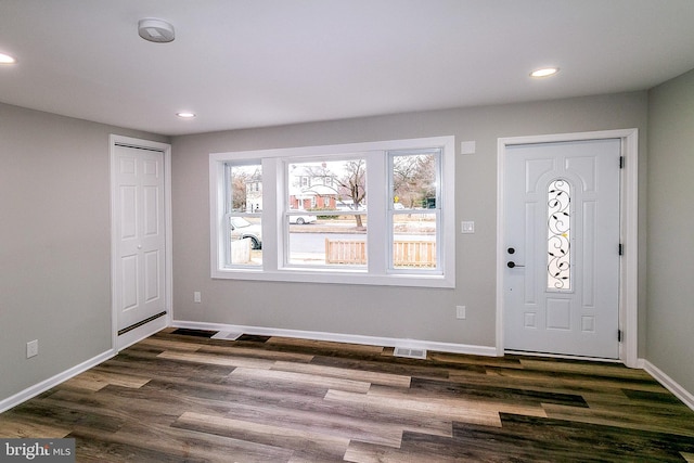 5006 Edgewood Rd, College Park, MD 20740 - foyer entrance with dark hardwood / wood-style flooring