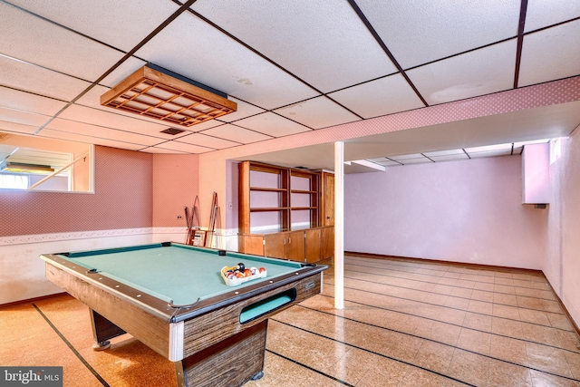 rec room featuring a drop ceiling and billiards