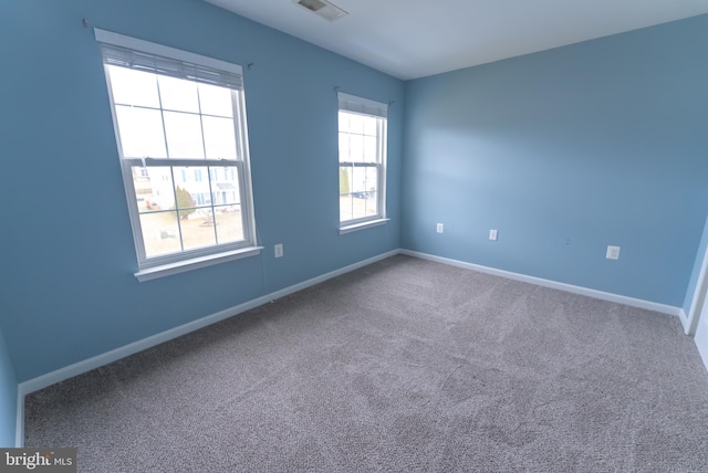 empty room featuring carpet