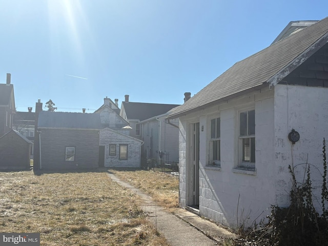 view of side of property