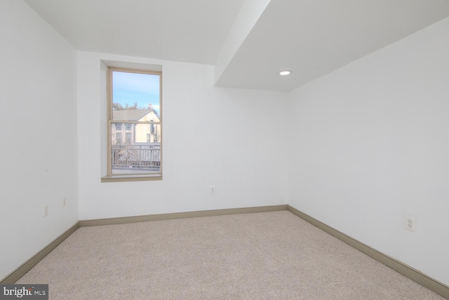 view of carpeted spare room