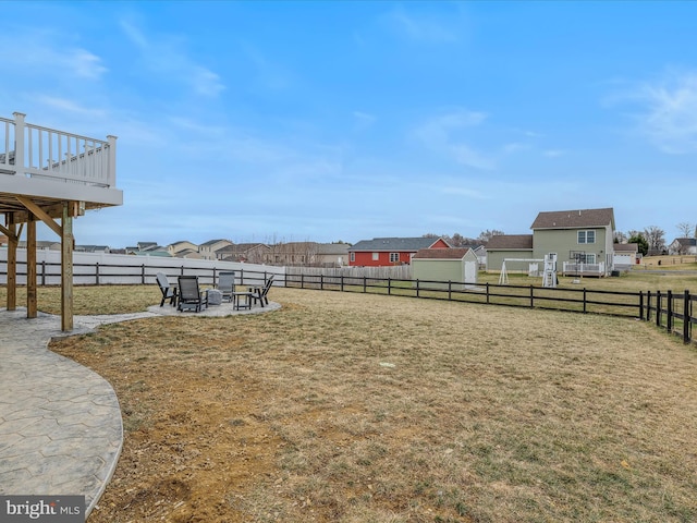 view of yard with a patio