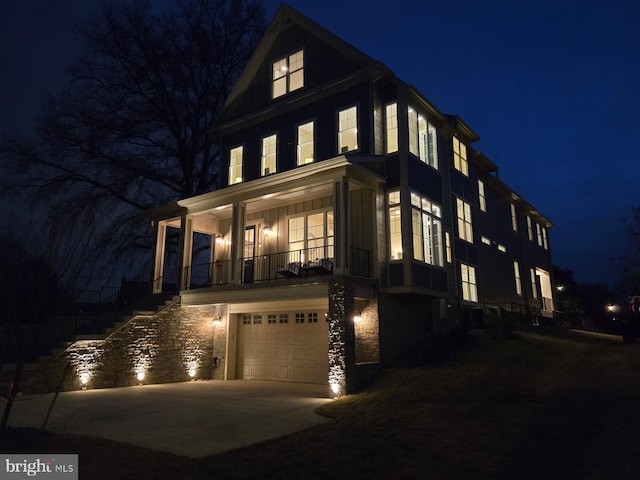 view of front of house with a garage